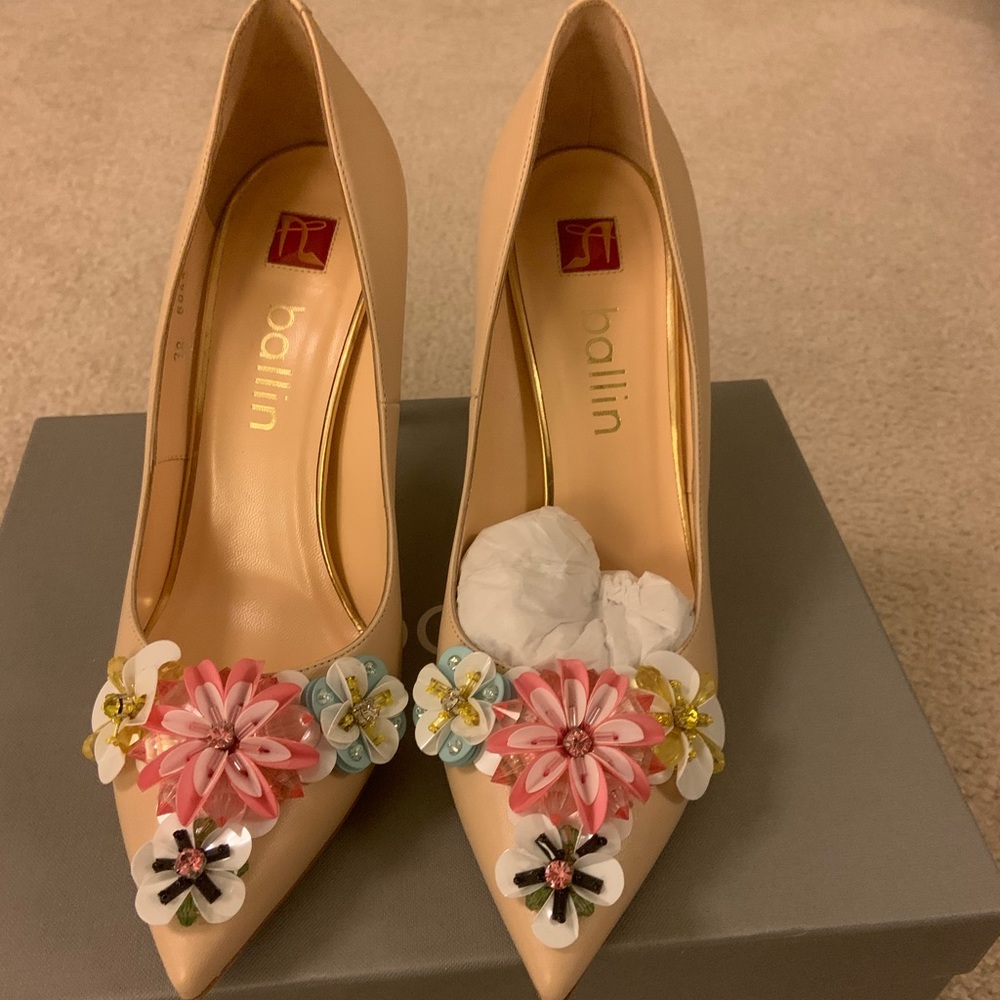 Ballin beautiful Italian designer shoes
